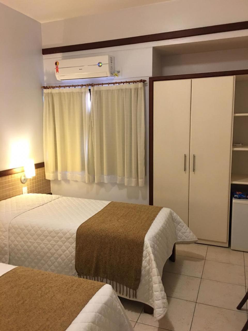 Portal Da Princesa Hotel เฟย์รา เด ซานตานา ภายนอก รูปภาพ